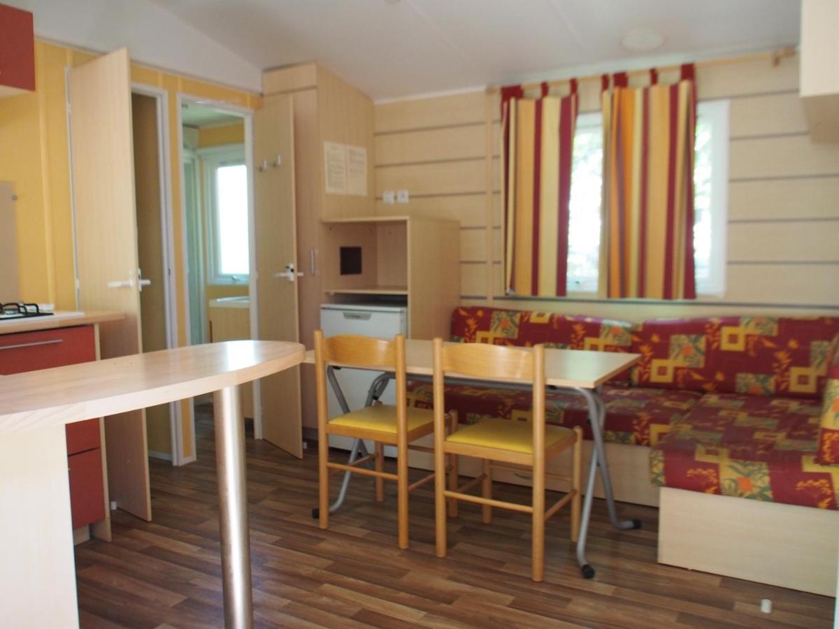 Camping Mas Du Sartre Saint Alban Auriolles Экстерьер фото